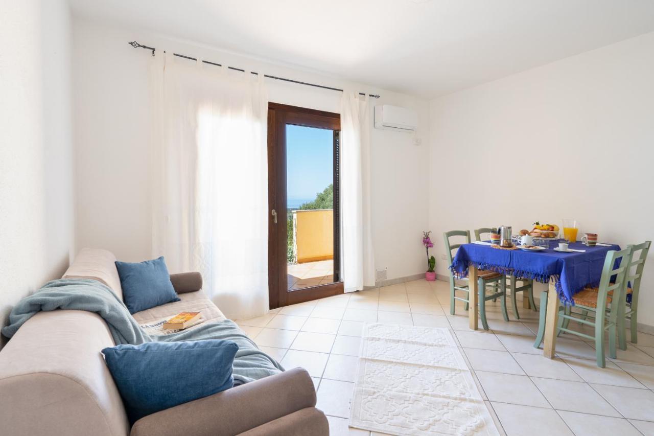 Residence Costa Del Turchese Badesi Extérieur photo