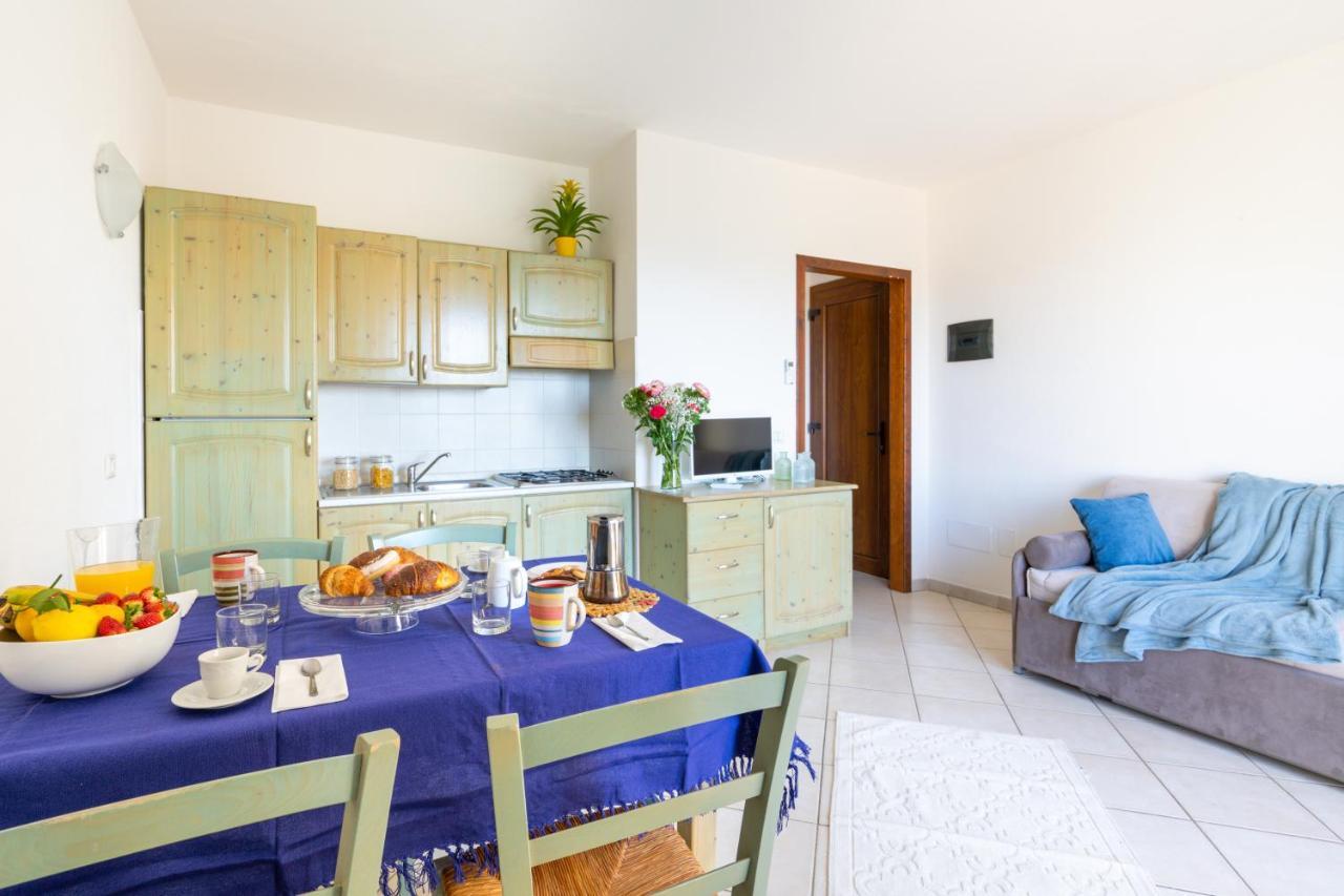 Residence Costa Del Turchese Badesi Extérieur photo