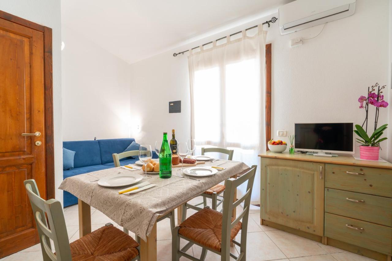 Residence Costa Del Turchese Badesi Extérieur photo