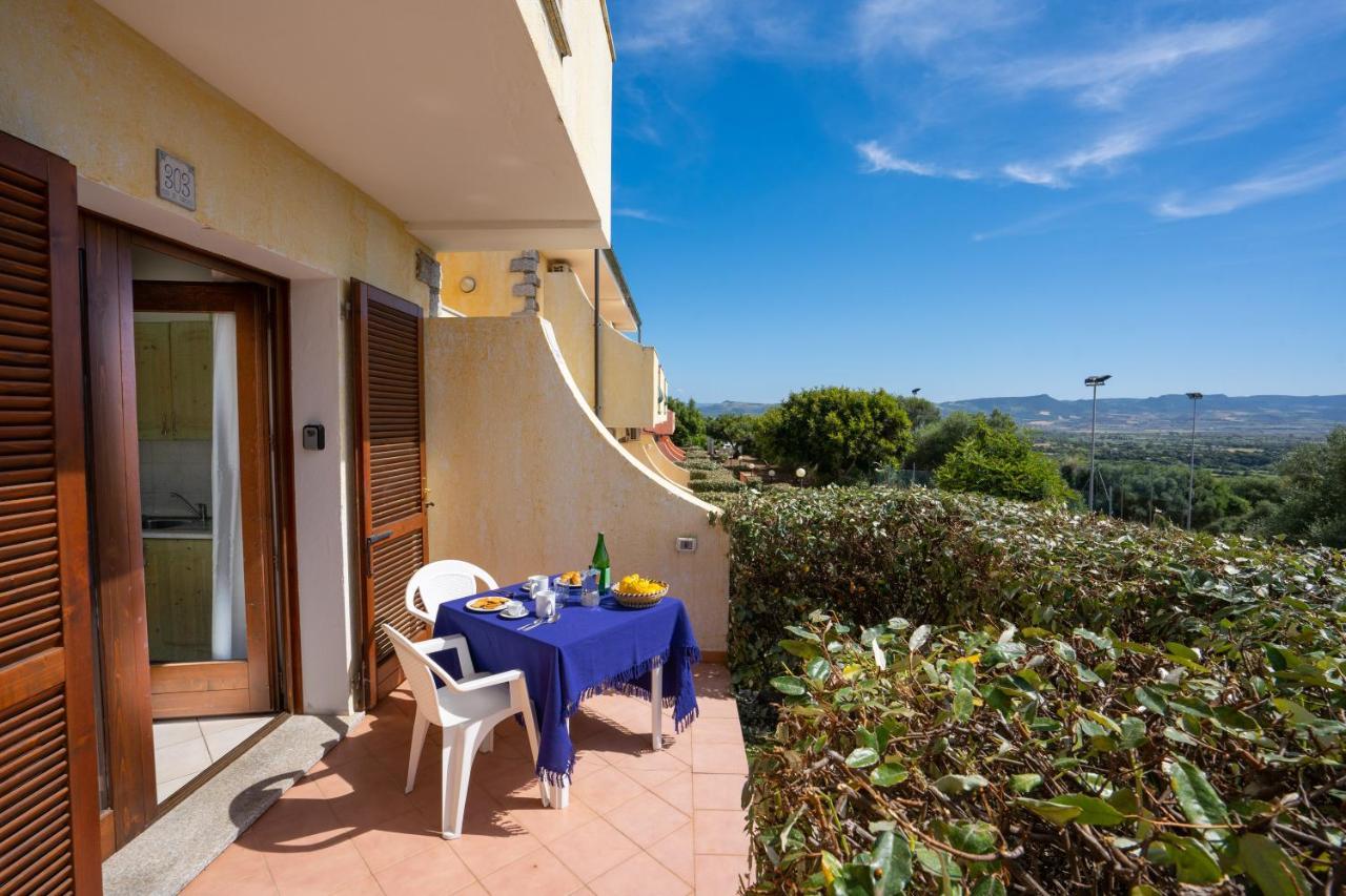 Residence Costa Del Turchese Badesi Extérieur photo
