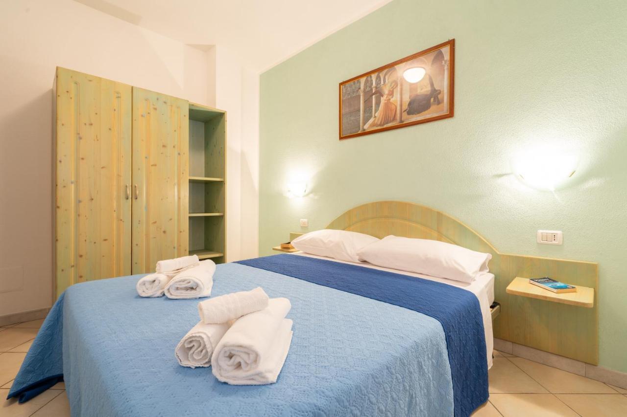 Residence Costa Del Turchese Badesi Extérieur photo