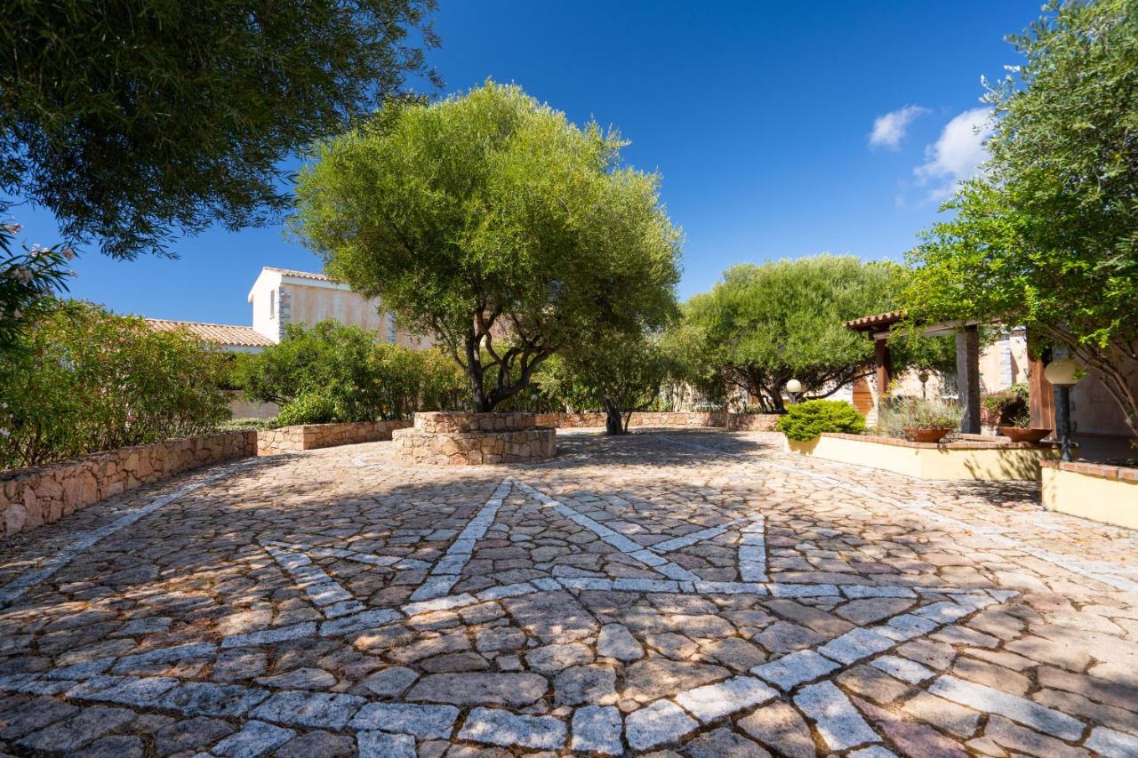 Residence Costa Del Turchese Badesi Extérieur photo